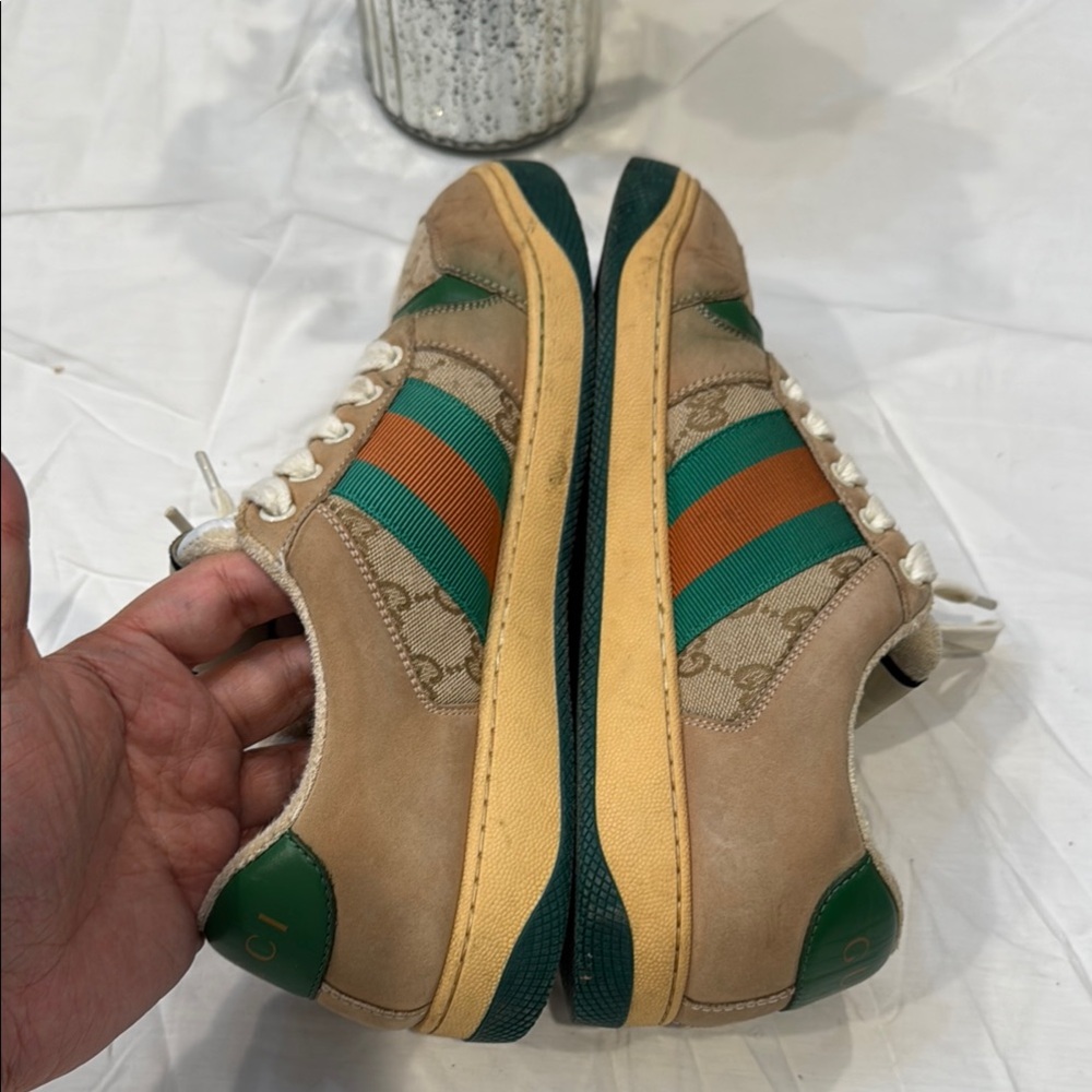 Authentic Gucci Beige and Green Sneakers - Picture 5 of 16